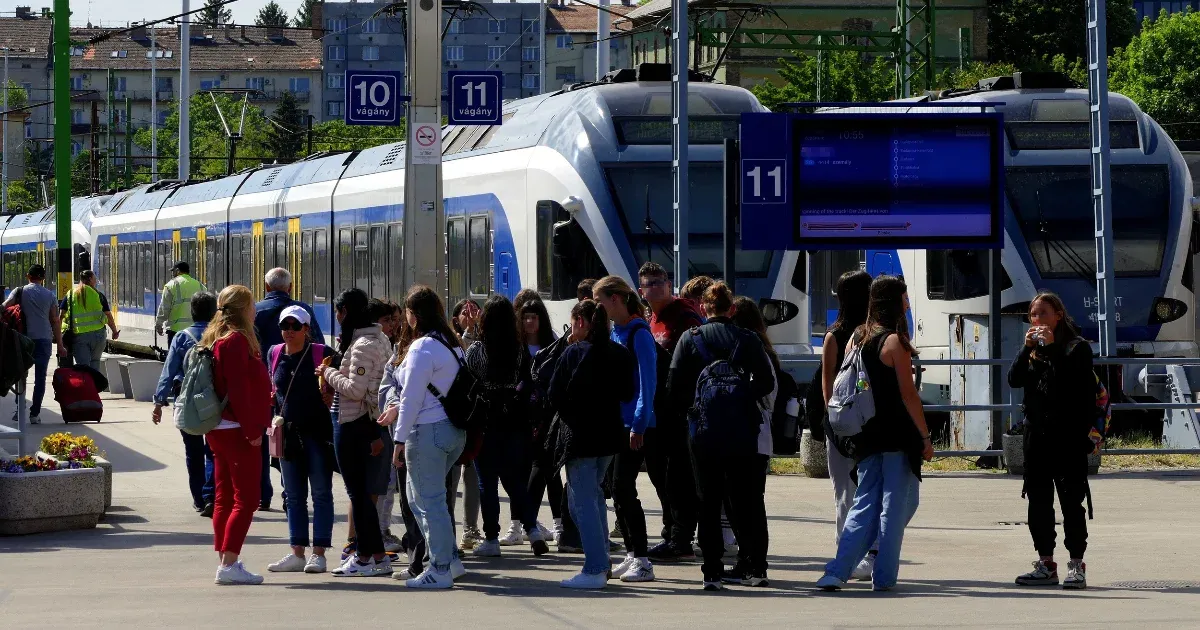 Késő délutánig zárva volt a Déli pályaudvar, több dunántúli vonat más végállomásra ment