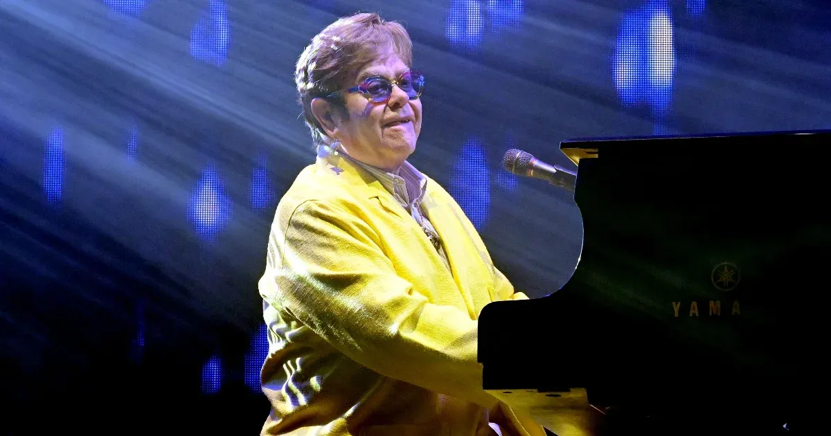 Elton John már több mint négy hónapja nem lát a fél szemére