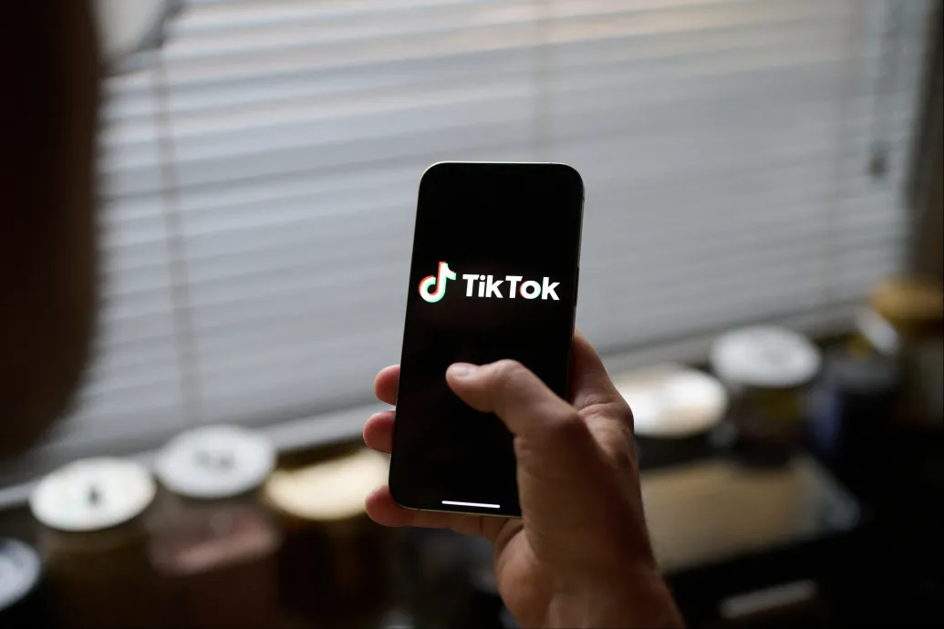 Szigorít a TikTok, a 18 év alattiak nem használhatnak beauty filtereket – Forrás: Telex.hu