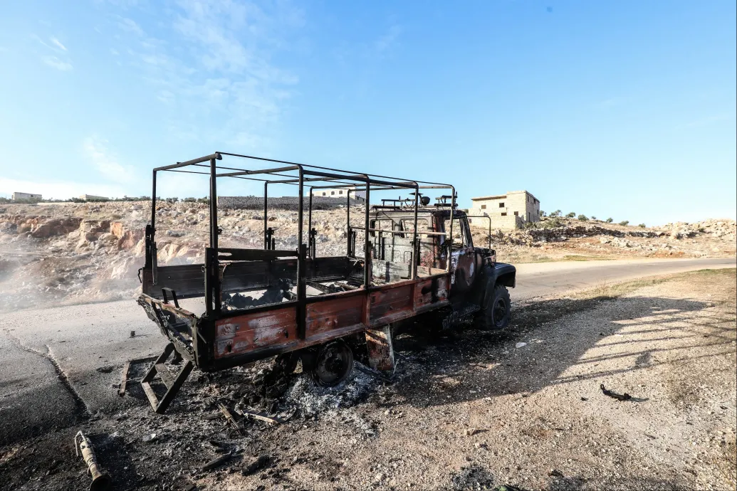 Egy nappal a libanoni fegyverszünet után öt éve nem látott méretű offenzíva indult Szíriában