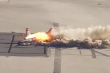 Negyven éve borult lángba a tesztbábukkal teli Boeing a sivatagban