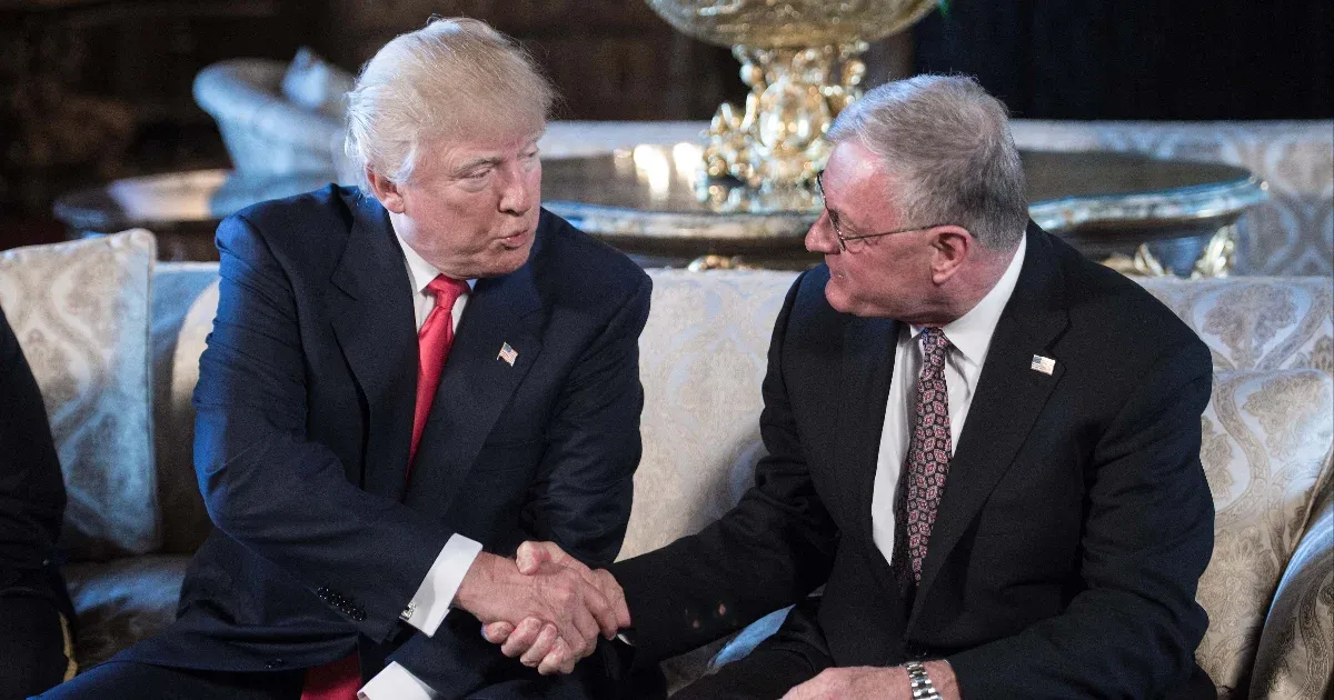 Mindenki azt próbálja kitalálni, mivel áll majd elő Trump orosz–ukrán követe