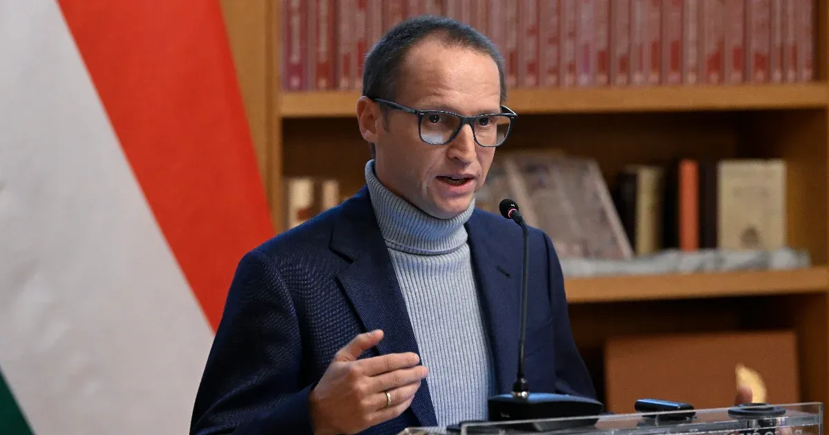 Demeter Szilárd: Bruttó 482 ezret keresnek a muzeológusok, ezért sokan inkább tanárnak mennek