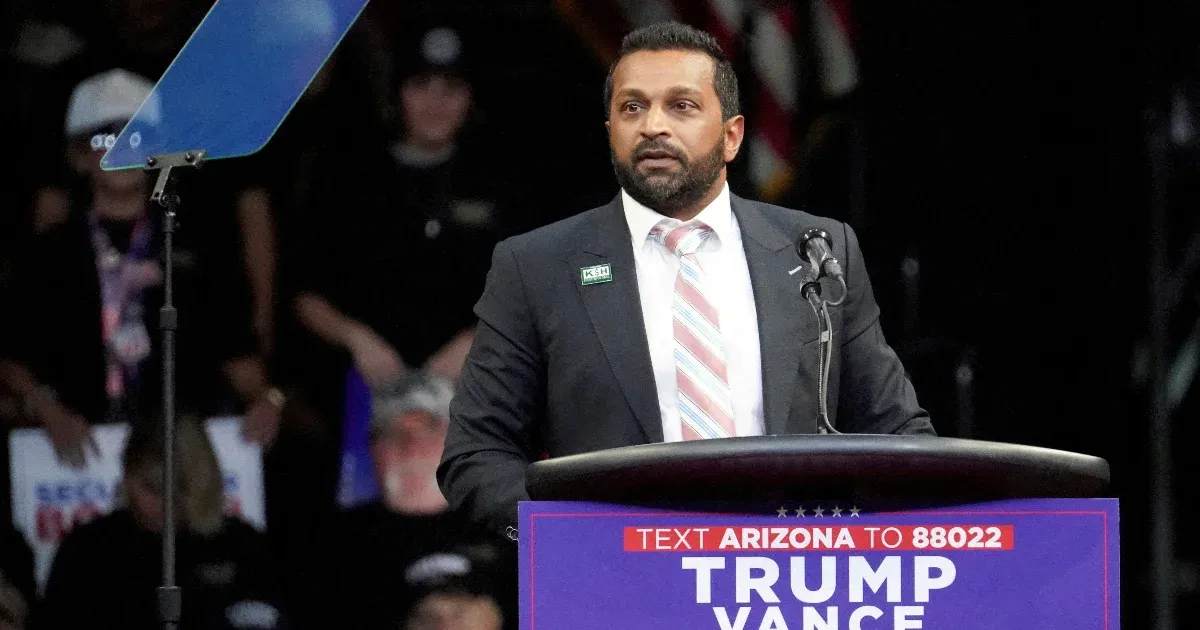 Donald Trump leváltaná az FBI jelenlegi igazgatóját a hozzá lojális Kash Patelre