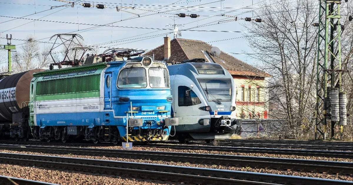 Áthaladt a tiltó jelzésen egy vonat Ferencváros állomáson, szünetelt a forgalom a Keleti felé