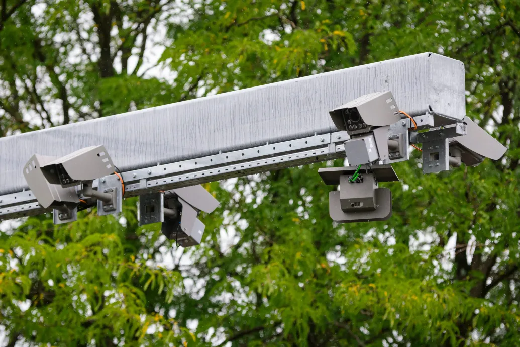 50 helyett 101 km/órával száguldott egy autós a XVIII. kerületben – Forrás: Telex.hu