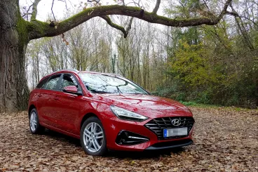 Büdös a Hyundai és zabálja a hűtőfolyadékot, de az importőr szerint az autó hibátlan