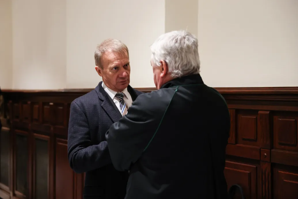 Jogerősen pénzbüntetésre ítélték Varju Lászlót