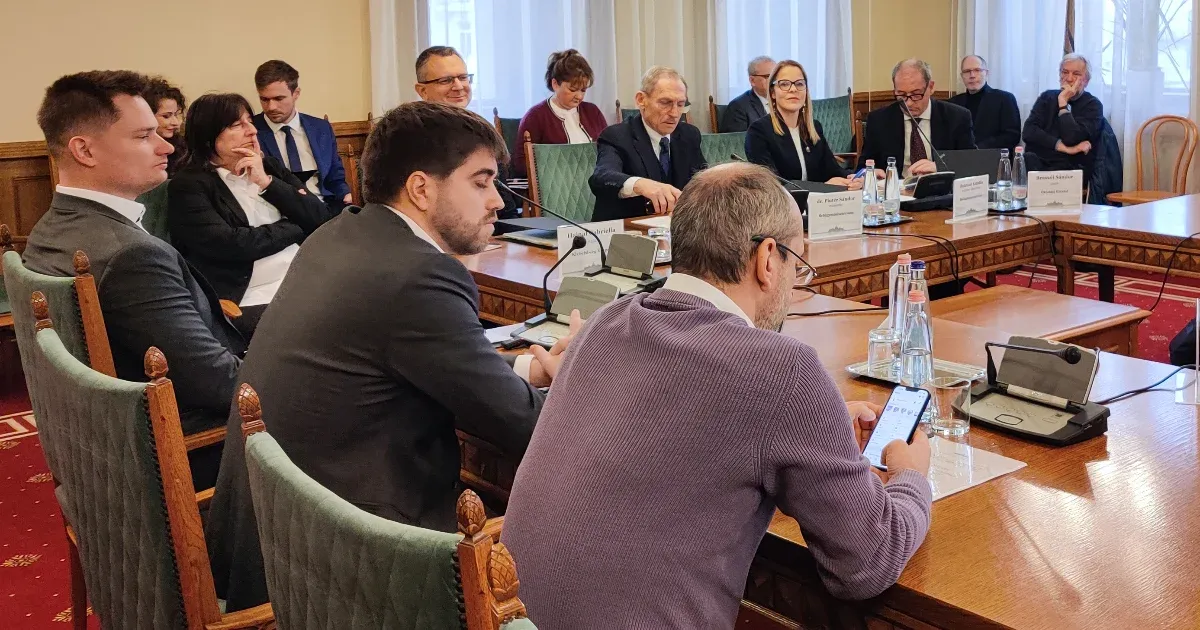 Pintér Sándor: Amit a Madách Imre Gimnázium igazgatója csinált, azt rendőri nyelven úgy mondják, lázadás