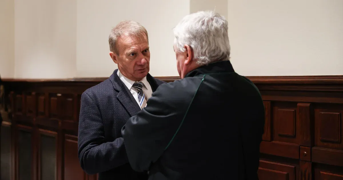 Elveszíti mandátumát a jogerősen elítélt Varju László, időközi választás lesz az újpesti körzetben