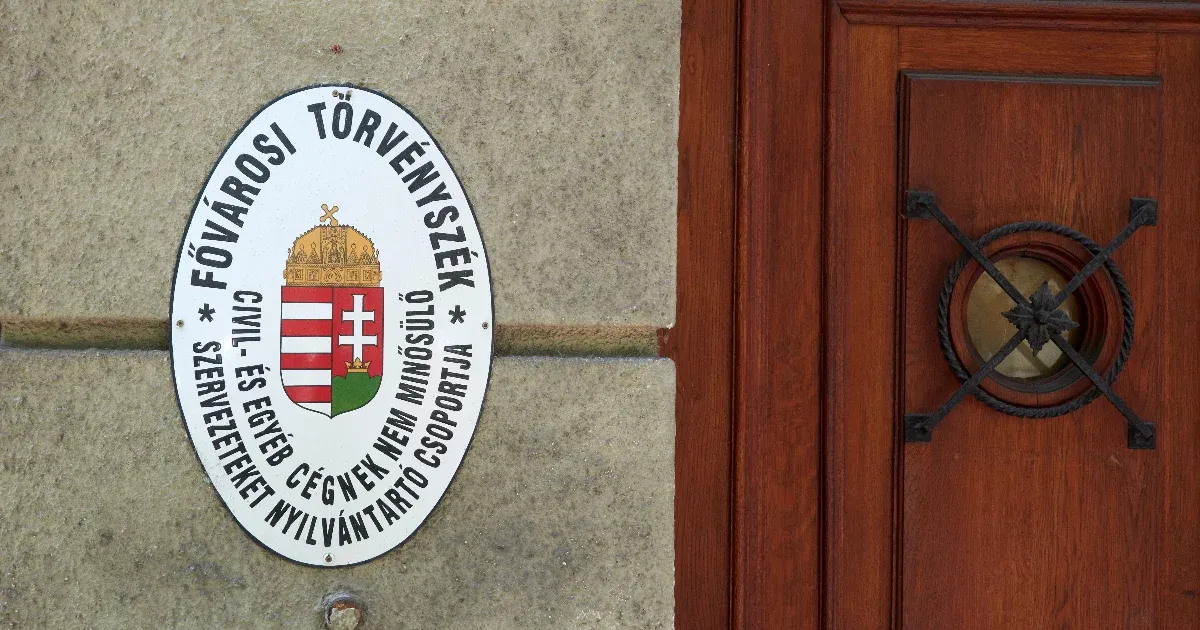 Nem jár a korkedvezményes nyugdíj a kormányhivatallal pereskedő transz nőnek a Fővárosi Törvényszék szerint
