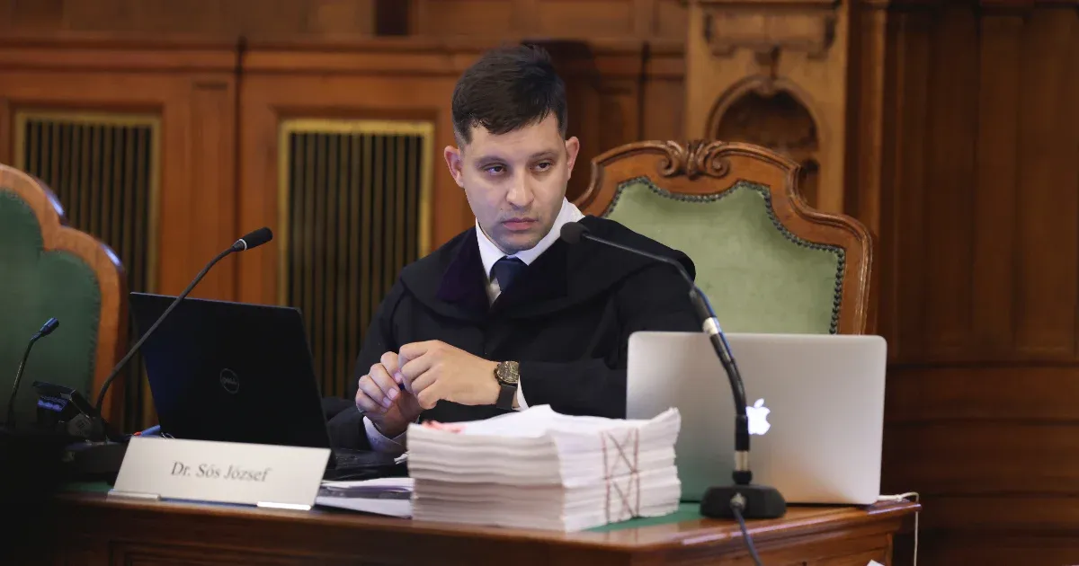Az antifa-ügy harmadrendű vádlottjának védője vitatja azt, ahogy a nyomozók védencét azonosították