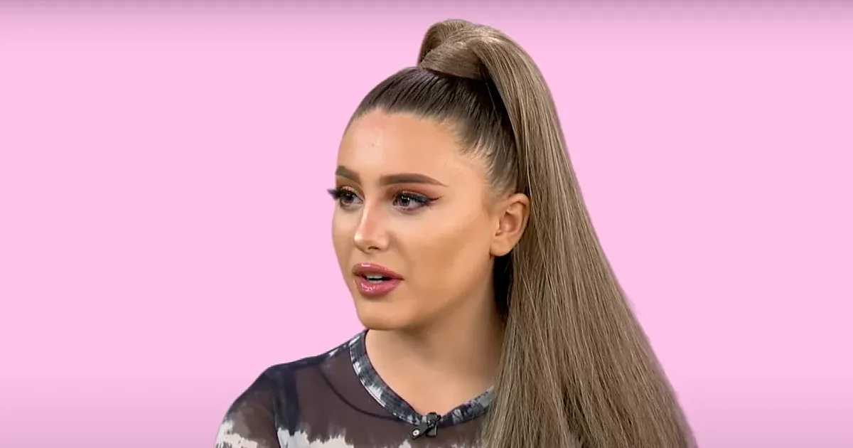 Ariana Grande rajongói szerint visszataszító, hogy már az OnlyFansen nyomul az énekesnő hasonmása