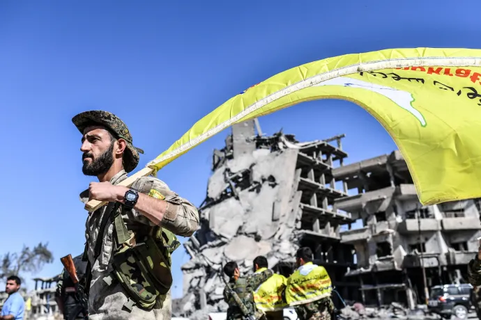 Leszámoltak az Iszlám Állammal, ellenálltak Aszadnak, most az új helyzetet méregetik a kurdok