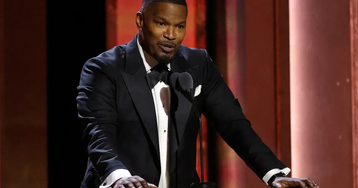 Jamie Foxx elmesélte, hogyan esett kómába egy stroke miatt, és hogyan épült fel