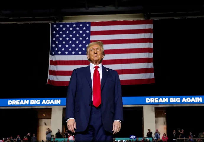 Donald Trump egy kampányeseményen a pennsylvaniai Allentownban 2024 októberében – Fotó: Brendan McDermid / Reuters