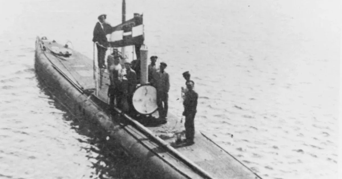 A Balatonban elsüllyedt tengeralattjáró legendája