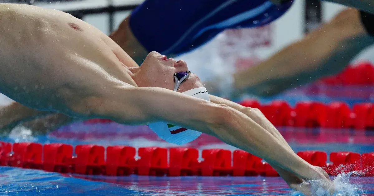 Ezüstérmes a 4x200 méteres női gyorsváltó, Kós Hubert újabb országos csúccsal lett döntős 50 méter háton