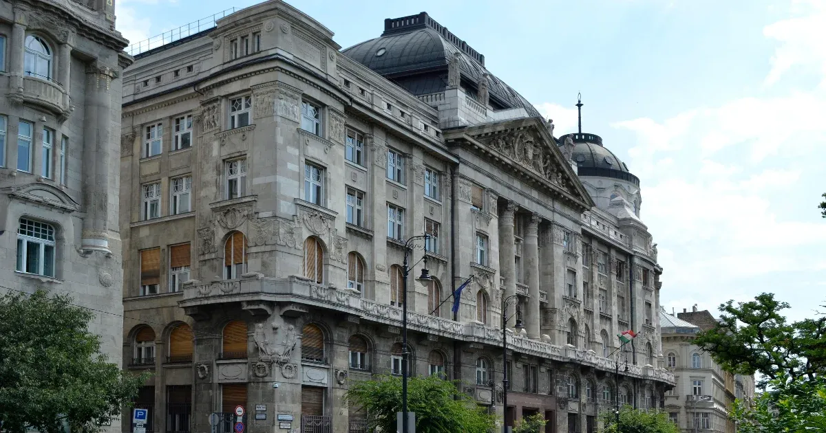 A Várba költözik a Belügyminisztérium, eladhatják a jelenlegi épületet