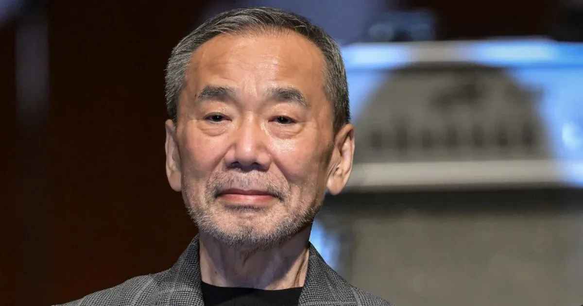 Díszdoktori címet kapott Murakami az egyetemétől, pedig szerinte borzalmas diák volt
