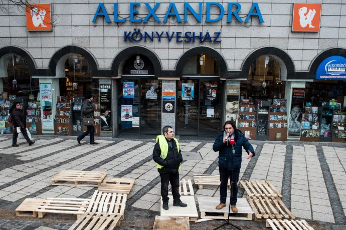 Nyolc év után, vádemelés nélkül lezárták az Alexandra csődje miatti nyomozást, a könyvkiadók kiakadtak