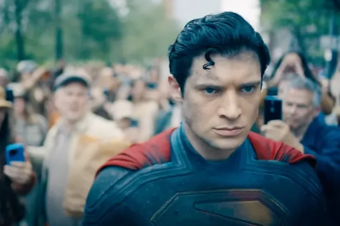 Az új Superman-film első előzetese már megvillantja, miben lesz más, mint az eddigiek