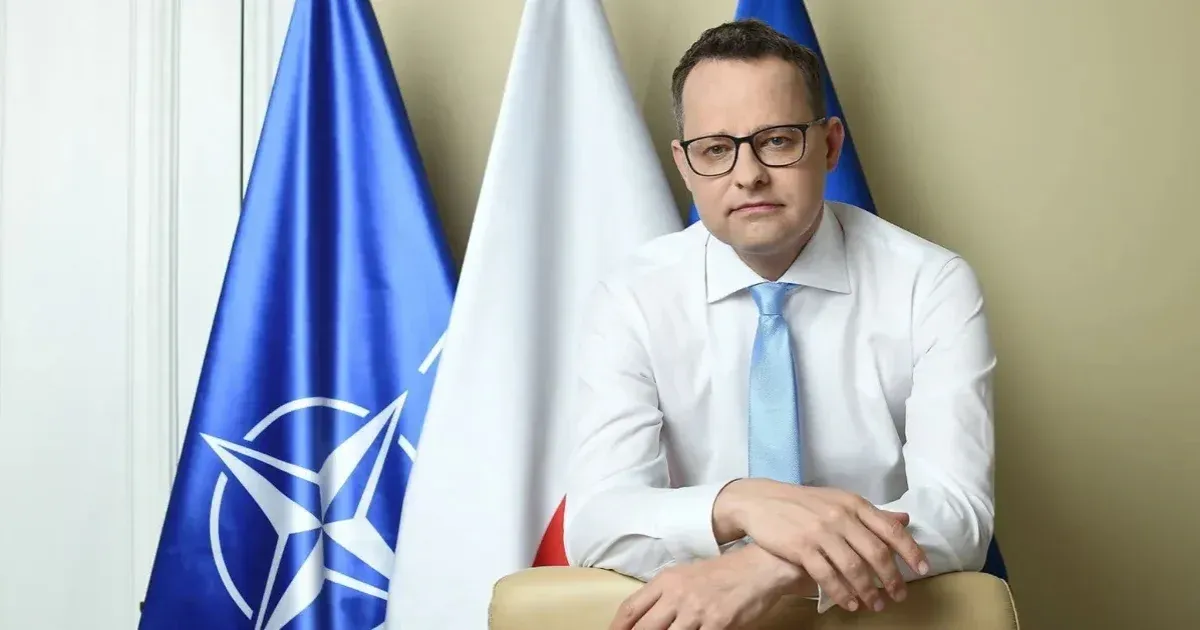 Polish foreign ministry summons Hungarian ambassador over political asylum of former deputy minister accused of corruption