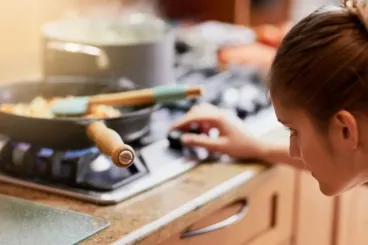 Ezeket a dolgokat ne tárold soha a tűzhely közelében!