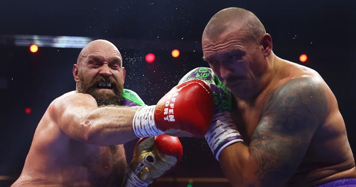 Uszik megint megverte Tyson Furyt, aki veresége után lelépett a ringből