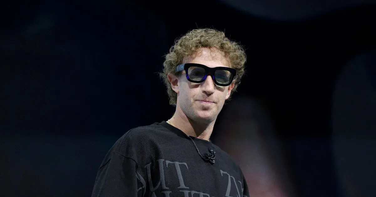 Csak egy kis menedék – mondta Zuckerberg az 500 négyzetméteresnek gondolt föld alatti bunkeréről