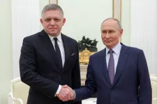 Robert Fico szlovák miniszterelnökkel tárgyalt Putyin a Kremlben