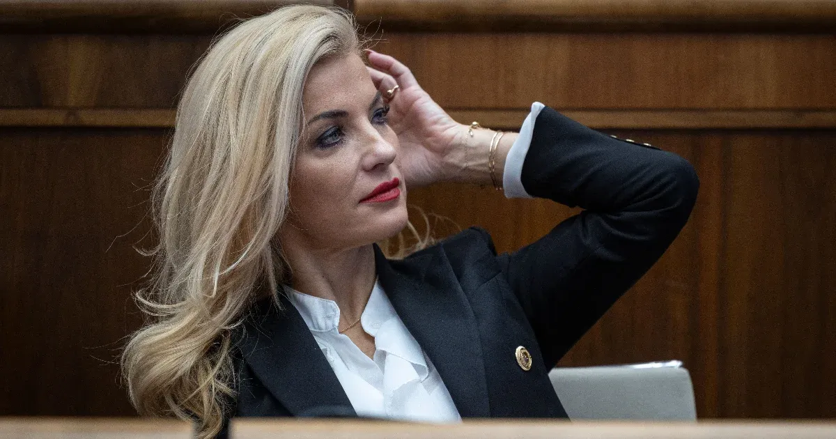 Februárig biztos nem kerül napirendre Szlovákiában a kisebbségi nyelvtörvény szigorítása