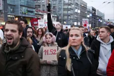 Vasárnap több ezren csatlakoztak az egyetemi hallgatók tiltakozásához Belgrádban