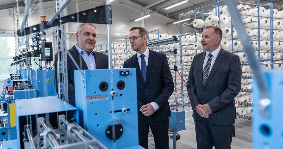 Nehezítette a kormány a nehezen gyógyuló sebek gyógyulását
