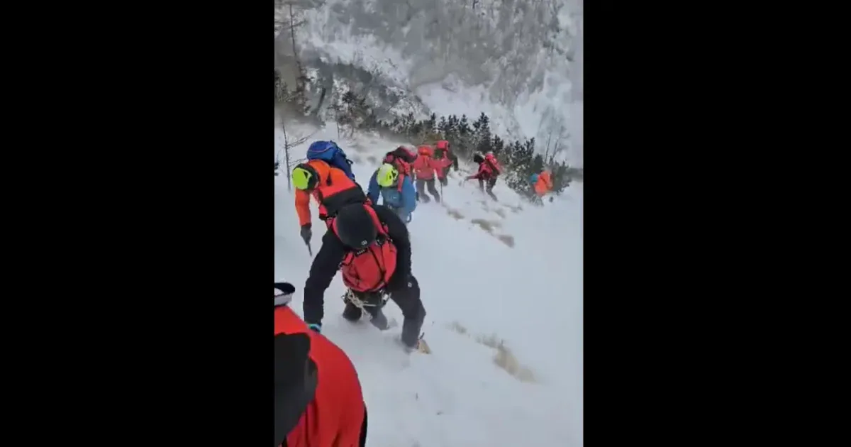 Holtan találták meg a szlovéniai hegyekben eltűnt magyar túrázót