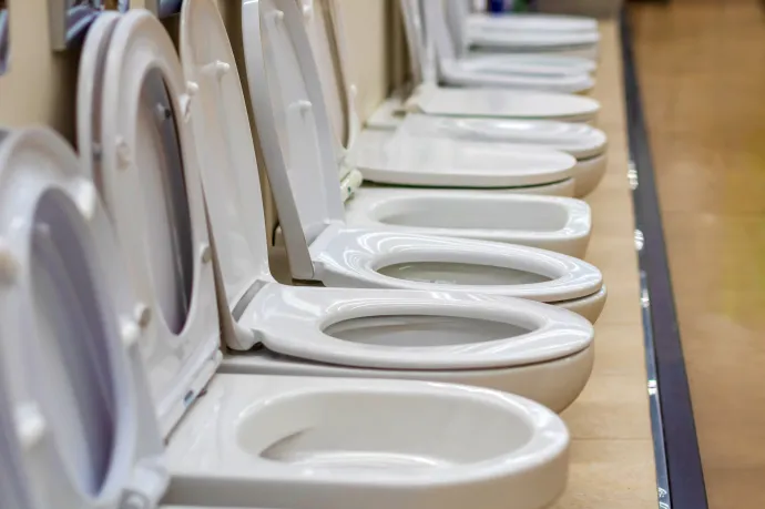 WC-ülőkét és sírhelyet karácsonyra – a britek évente rengeteg ajándékot küldenek vissza