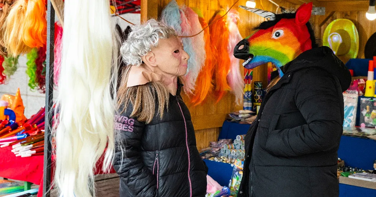Mindjárt vége az évnek, mi lesz nyitva? Hol tankoljak fel szilveszterre?