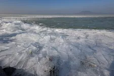 Elkezdett befagyni a Balaton vize