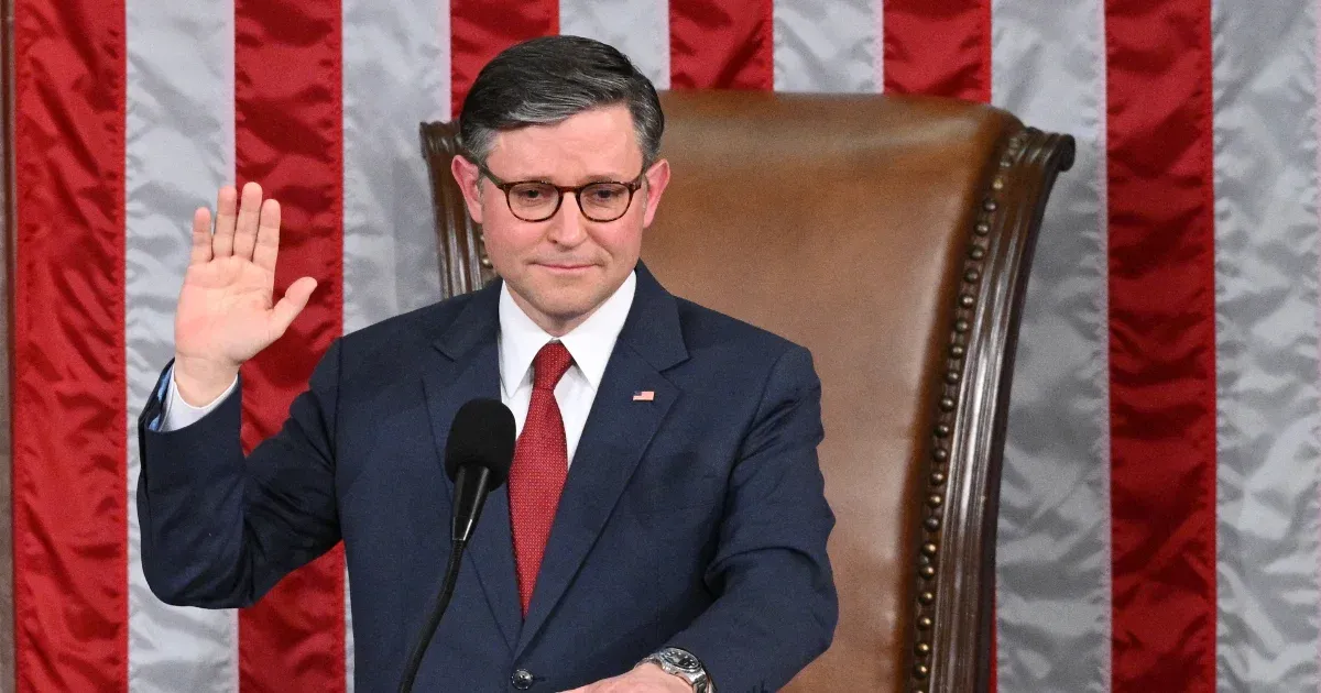 Újraválasztották a trumpista Mike Johnsont az amerikai képviselőház elnökének