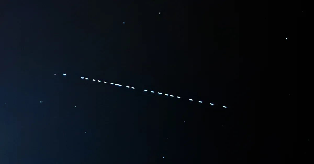 Alacsonyabb Föld körüli pályát tesztel a Starlink, hogy ne zavarjon be a csillagászoknak