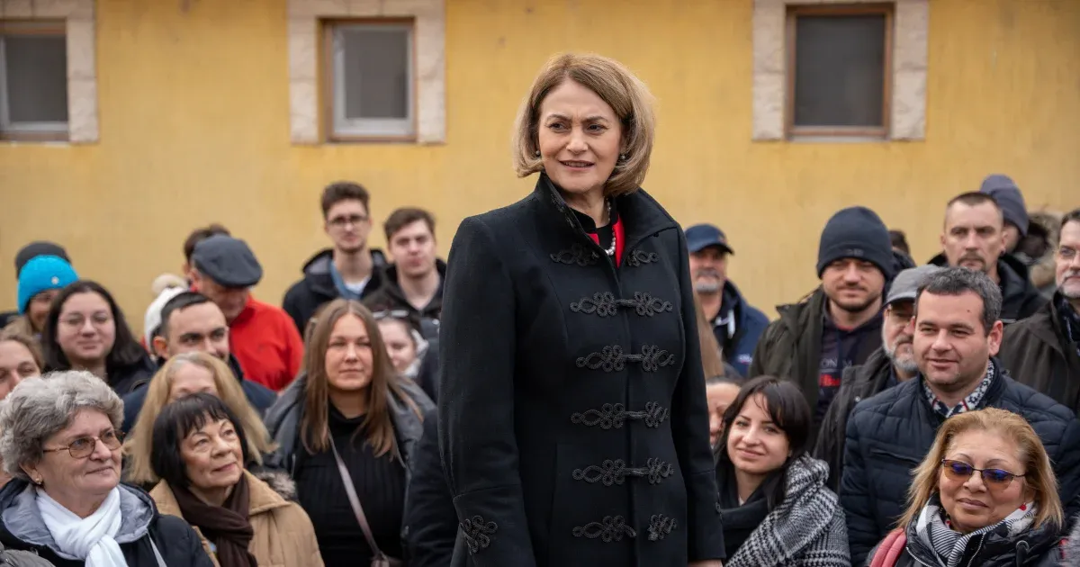 Nagyot nyert a Fidesz a dombóvári időközi választáson, Dúró Dóra 19 százalék felett végzett