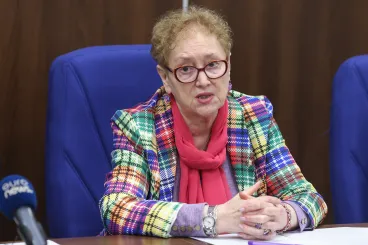 A Nép Ügyvédje szerint alkotmányellenes, ha nem fizetik a betegszabadság első napját