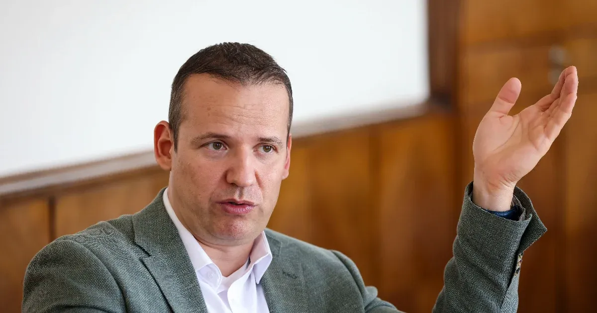 Toroczkai: Adtunk egy hatalmas pofont a közvélemény-kutatóknak