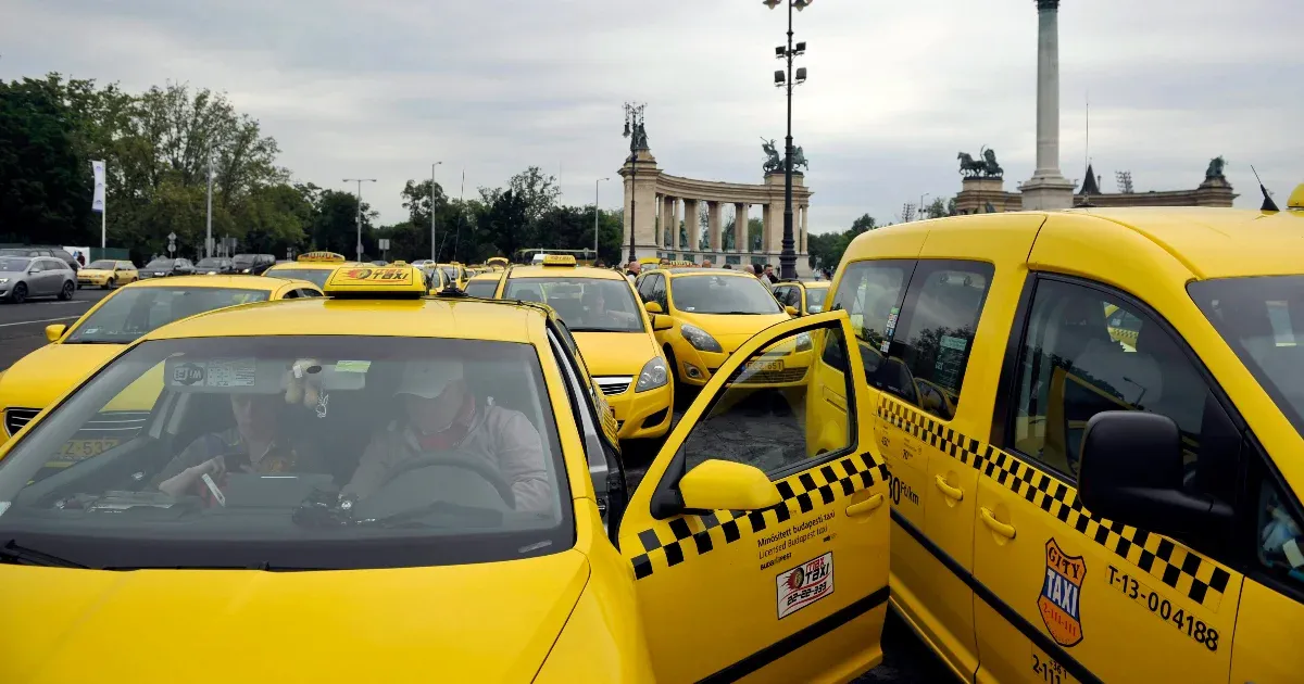Szerdán sztrájkolnak a taxisok, élhetőbb adózási rendszert követelnek