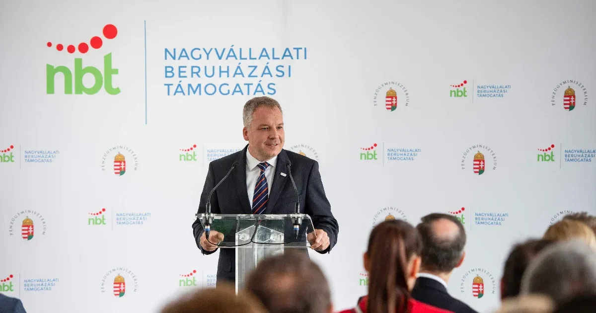 Úgy jelentették be a 900 fős kínai gyárat a 20 ezer fős Hatvanba, hogy a polgármesternek elfelejtettek szólni