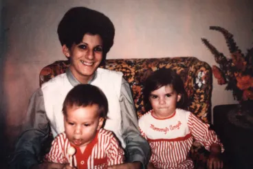 A labortechnikus, akinek szervezetébe gyilkos adag plutónium került, mégis egy rejtélyes balesetbe halt bele