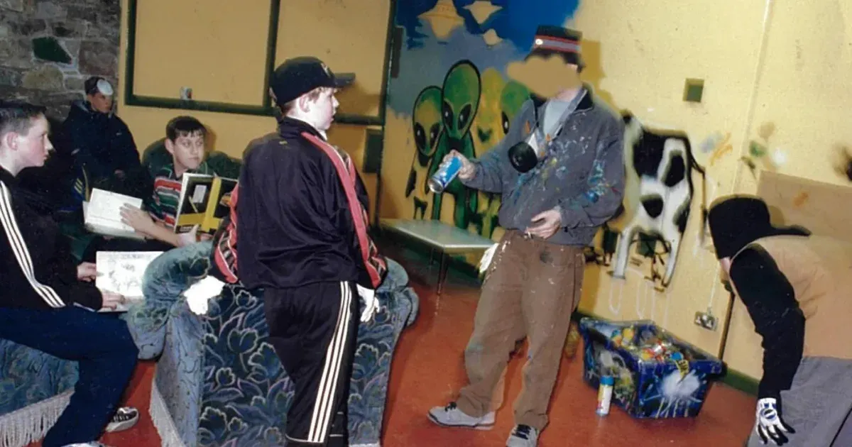 Előkerült egy fotó Banksyről a '90-es évekből