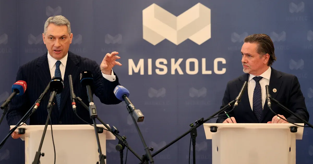 Lázár: Június végére meg kell nyitni a miskolctapolcai Barlangfürdőt