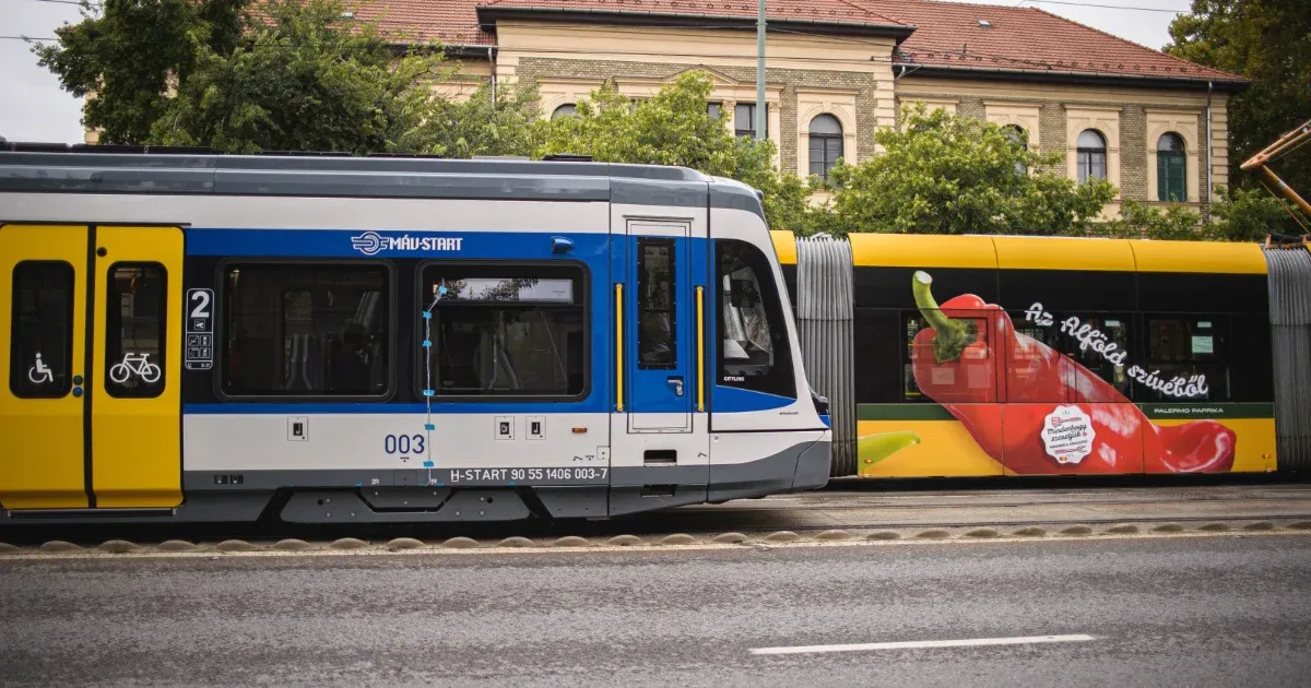 Sárgítja a MÁV a tram-traineket a sok baleset miatt