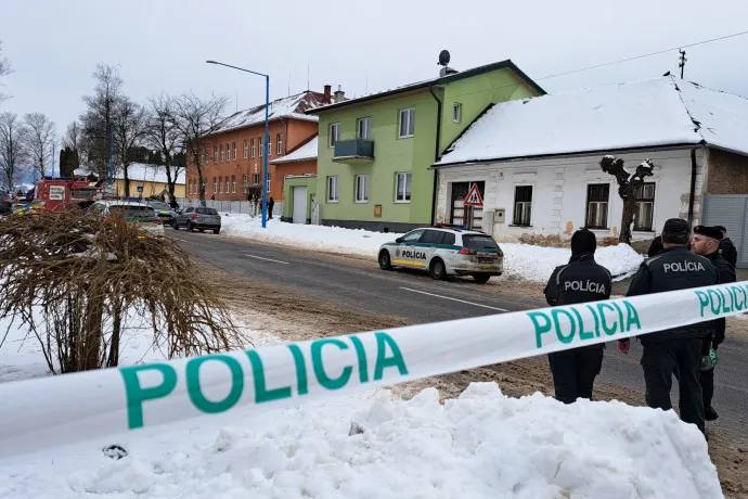 Ketten meghaltak egy szlovákiai gimnáziumban történt késelésben